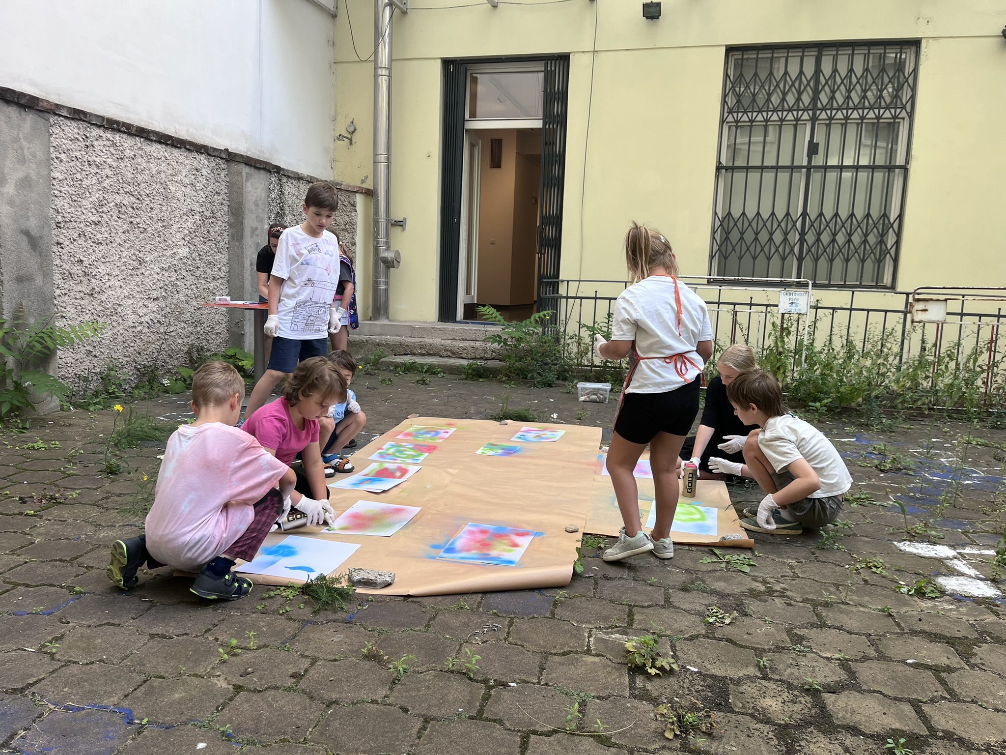Sprejování deníčků