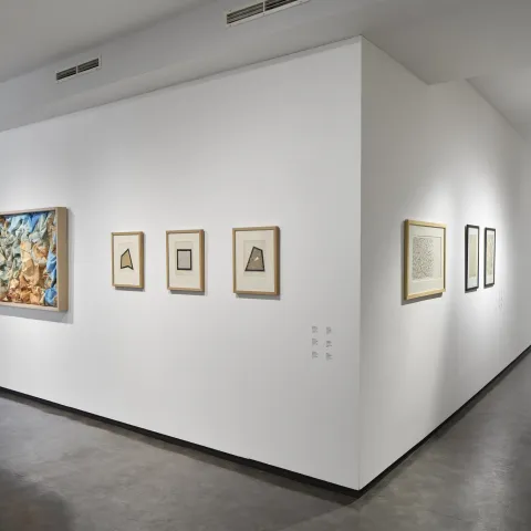 Výstava Stopy paměti. Ozvěny Bruselu